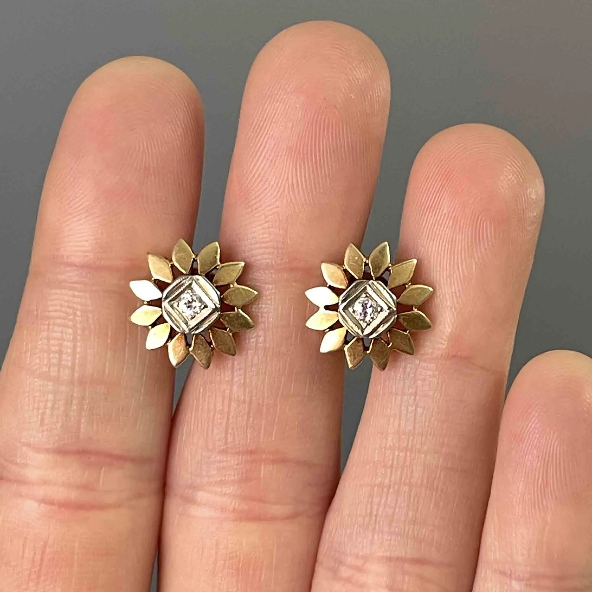 Antique 14K Gold Diamond Flower Stud Earrings