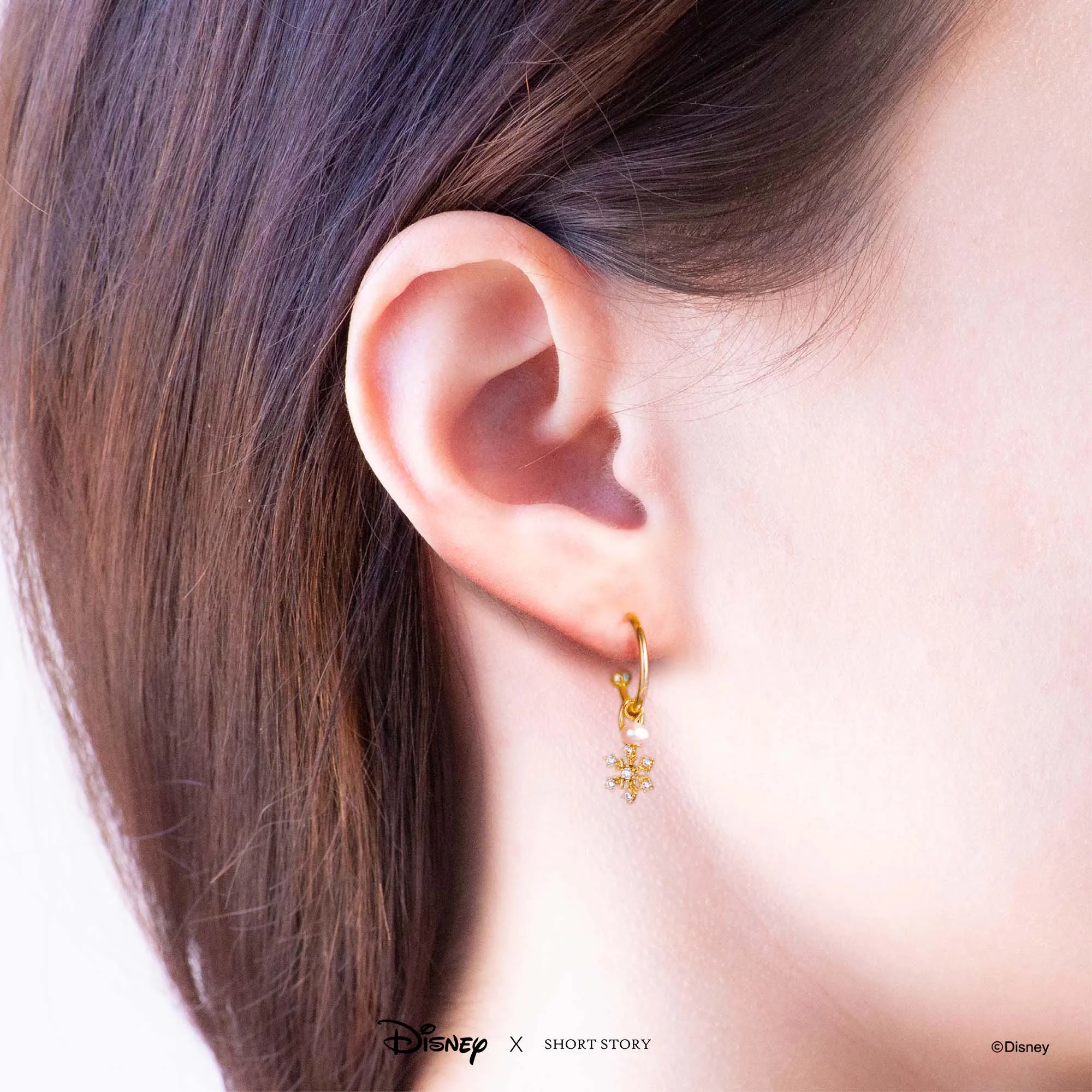 Disney Hoop Earring Frozen